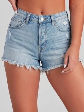 Denim Frayed Hem Women Shorts. Indigo Rising. Size 5